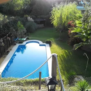 Casa Con Encanto Frente Al El Ronquillo